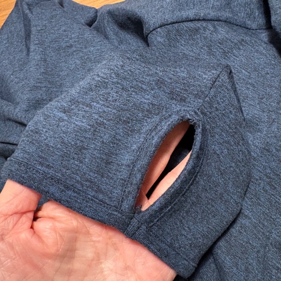 Quince performance zip hoodie - navy - size XL - Picture 8 of 10